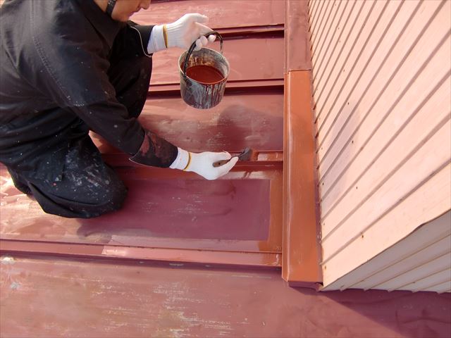 住宅屋根塗装　さび止め