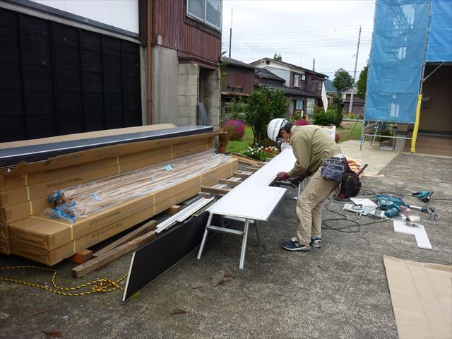 工事は続いて行きます！上越市和田地区の住宅外壁張替え工事！
